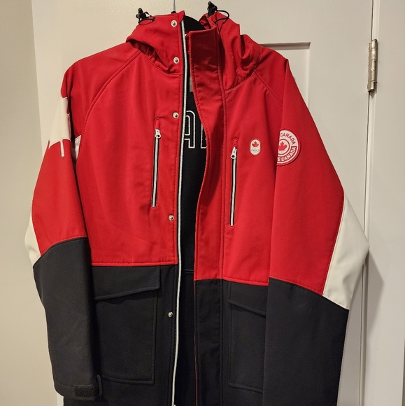 2018 Winter Olympic Hudson's Bay Men's Jacket - Picture 1 of 9